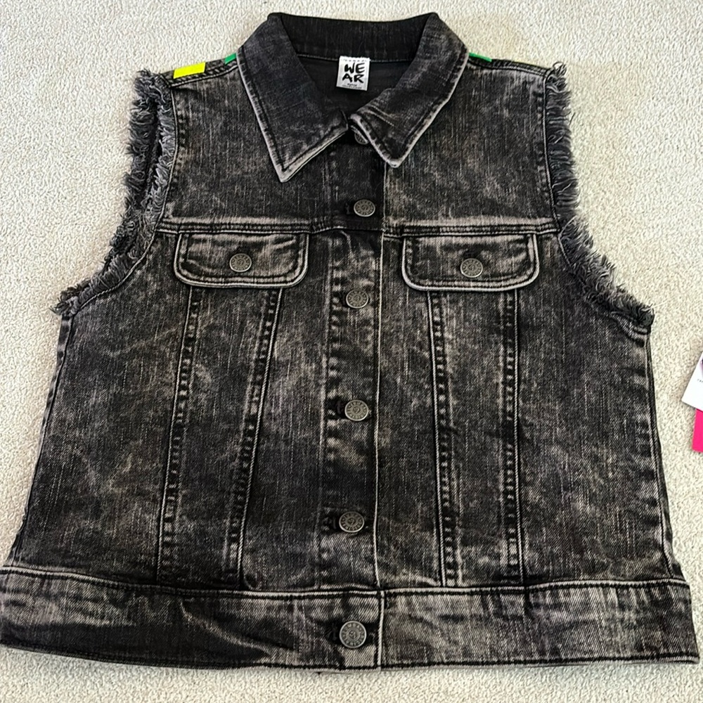 Size S Zumba Vest with Swarovski Crystals. NWT
